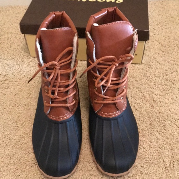NEW Outwoods Boots - Picture 4 of 5